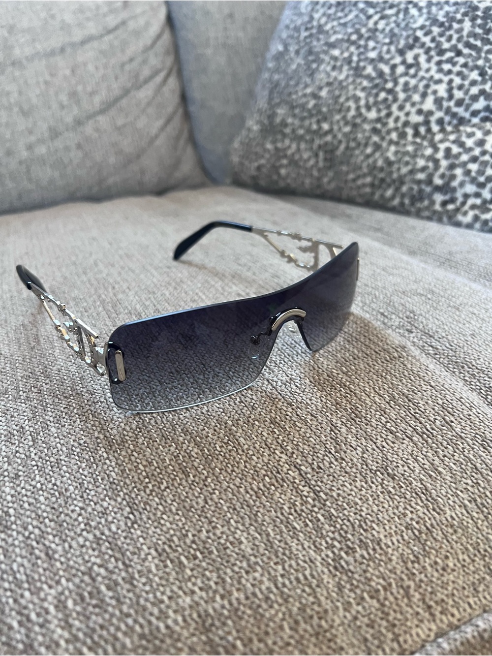 Dior Shield Gradient Gray Sunglasses - Picture 8 of 8